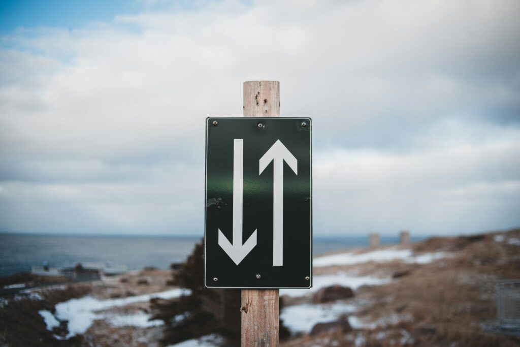 Blog. Midlife coach. Life coach. Midlife crossroads Academy. Decisions. Life-changing decisions. Choices. Options.